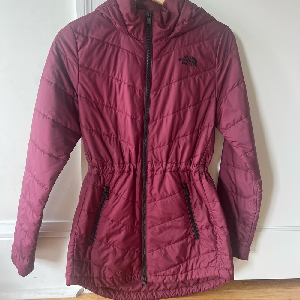 The North Face Women's Maroon / Burgundy Puffer Jacket